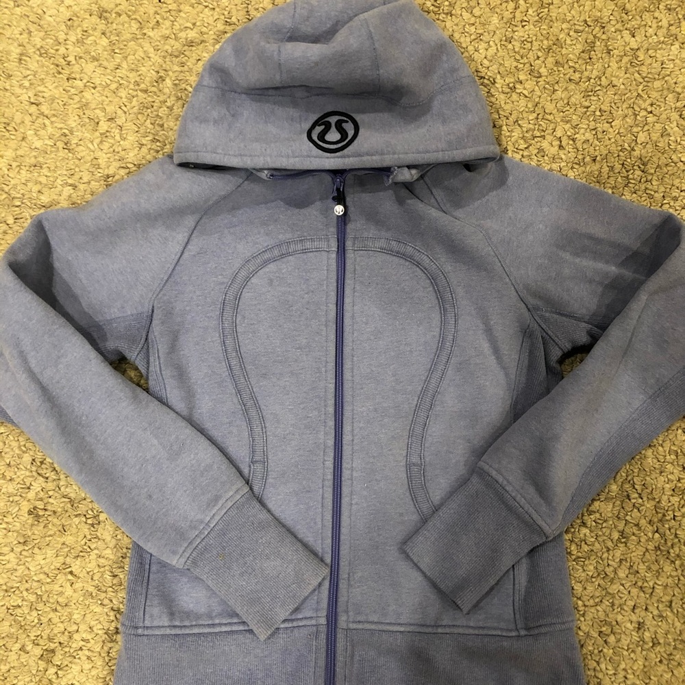 Lululemon Scuba hoodie size 8